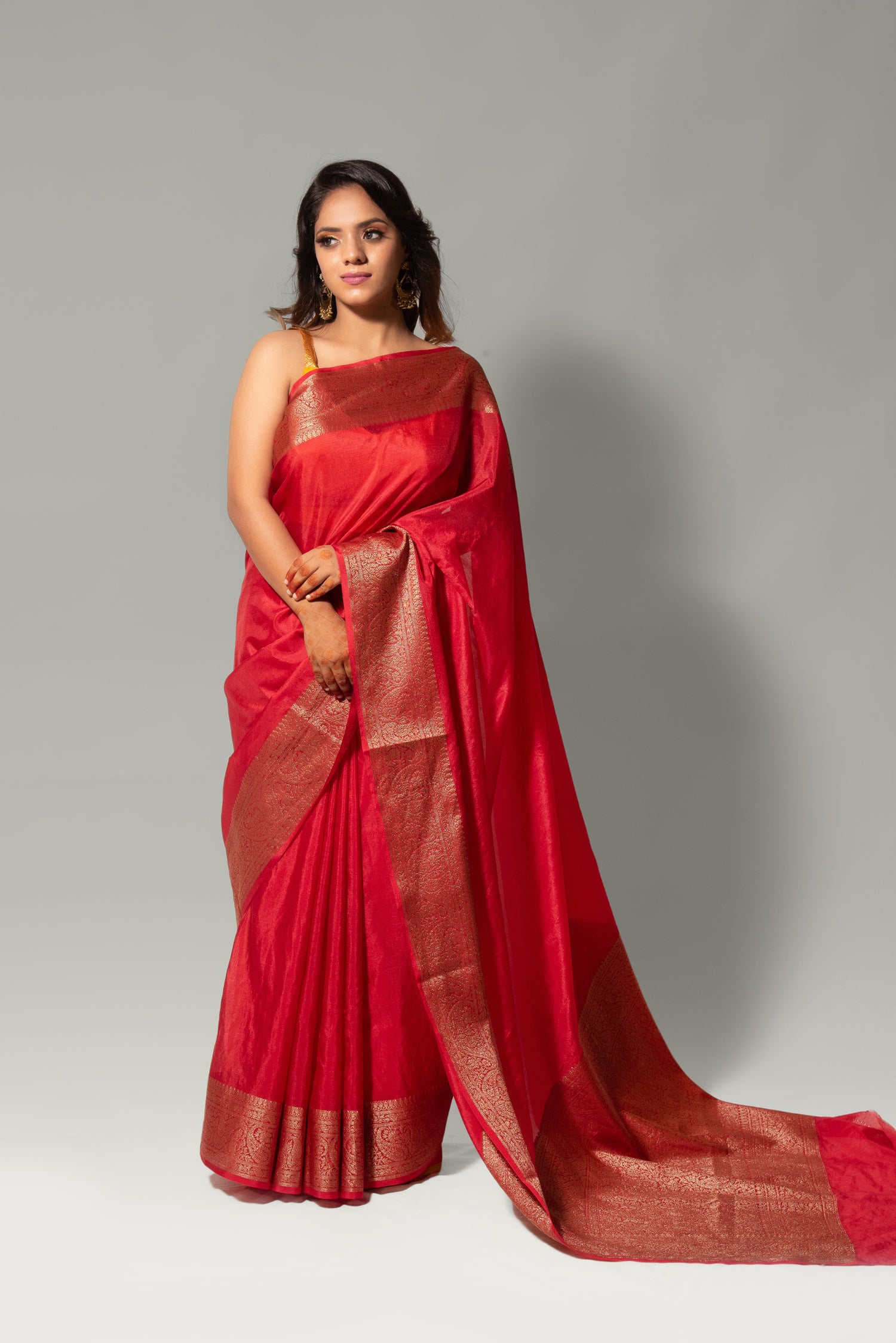 Serene Silhouettes Plain Crepe Silk Saree with Fluid Drape