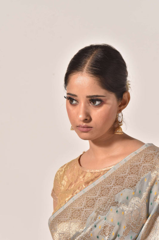 Whispers of Tradition – Khaddi Georgette Bandhani Saree