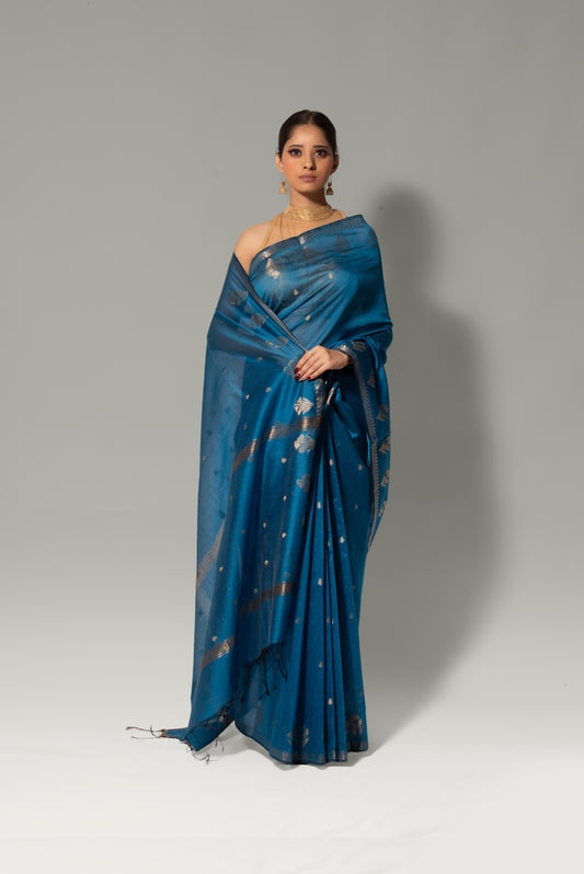 Threaded Charm – Chanderi Booti