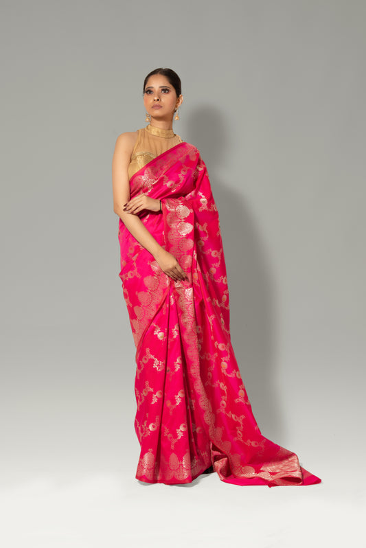 Scalloped Grace – Meenakari Katan Silk