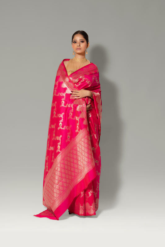 Scalloped Grace – Meenakari Katan Silk