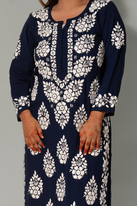 Noori Rayon Bootadar Chikankari Kurti