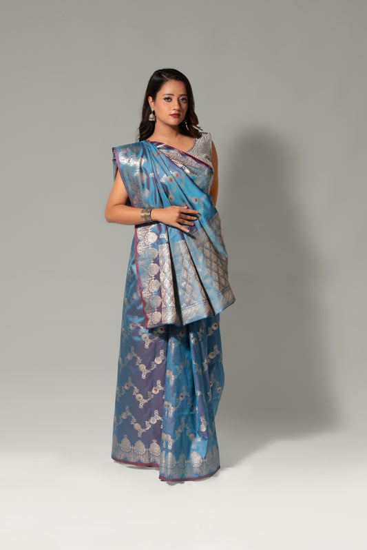 Scalloped Grace – Meenakari Katan Silk