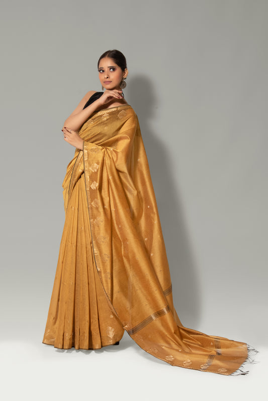 Threaded Charm – Chanderi Booti