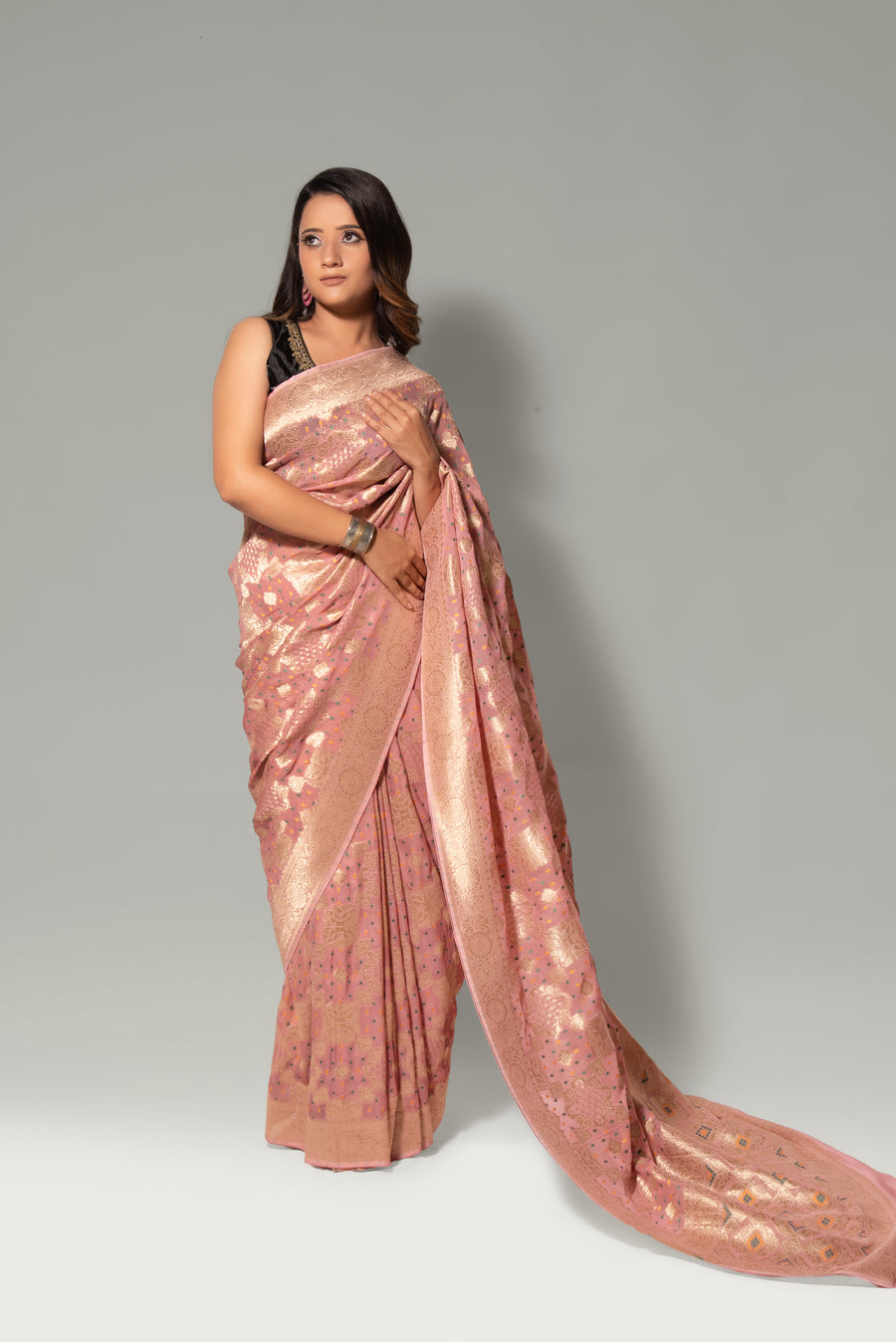 Whispers of Tradition – Khaddi Georgette Bandhani Saree