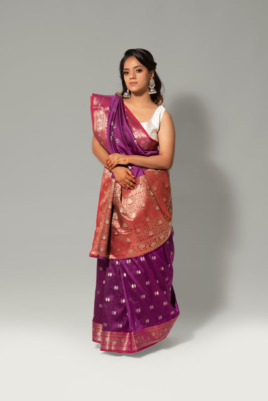 Twilight Elegance – Light Border Buti Silk