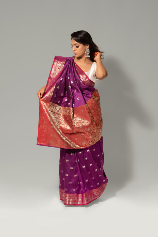 Twilight Elegance – Light Border Buti Silk