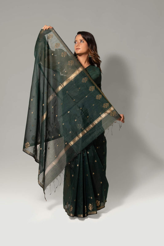 Threaded Charm – Chanderi Booti
